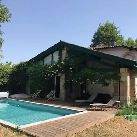 וילה Belle Basque Avec Piscine Et Jardin De 3000m2