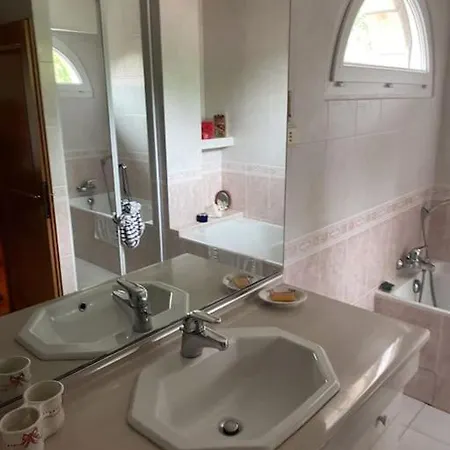 וילה Belle Basque Avec Piscine Et Jardin De 3000m2 *